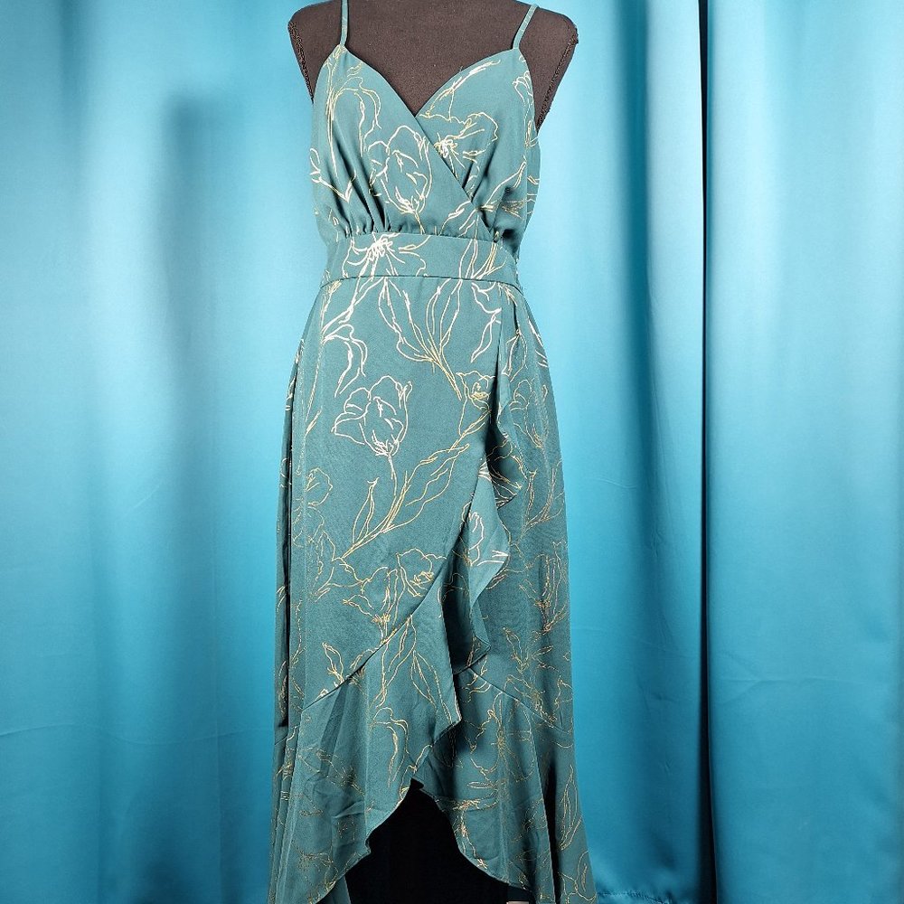 LONG DRESS SIZE MEDIUM GREEN/GOLD